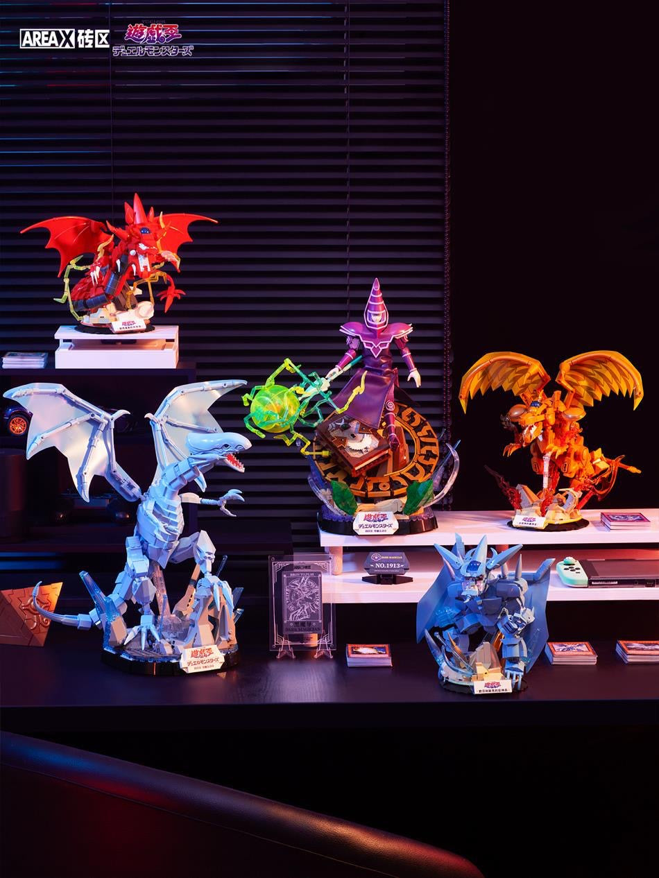 Yu-Gi-Oh! The Egyptian God Cards – Collector’s Brick Set (Obelisk, Ra & Slifer)