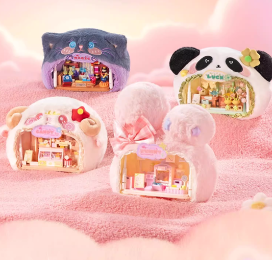 Furry Friends of the World – Mini Animal Shops Blind Box (Set of 4)