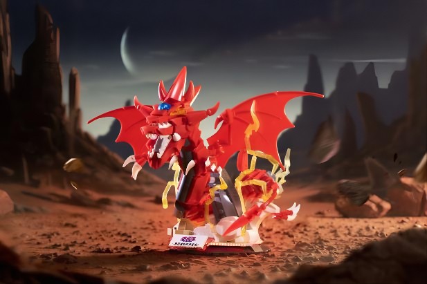 Yu-Gi-Oh! The Egyptian God Cards – Slifer the Sky Dragon